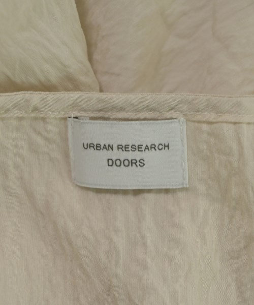 URBAN RESEARCH DOORS เสื้อสตรี