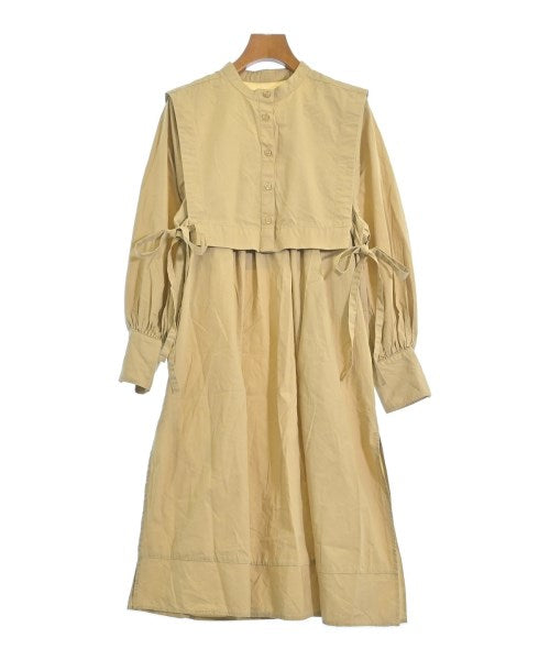 ITEMS URBAN RESEARCH ชุดเดรส