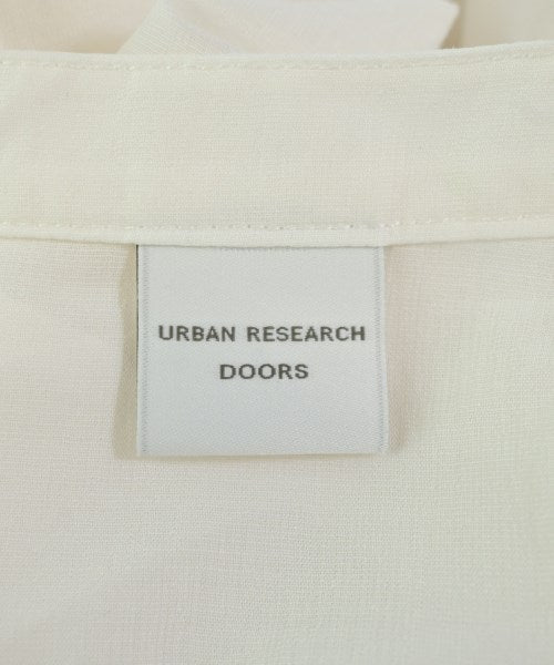 URBAN RESEARCH DOORS เสื้อสตรี