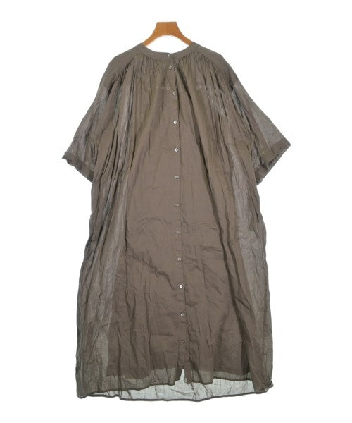 URBAN RESEARCH DOORS เดรสที่เป็นเสื้อเชิ้ตตัวยาว