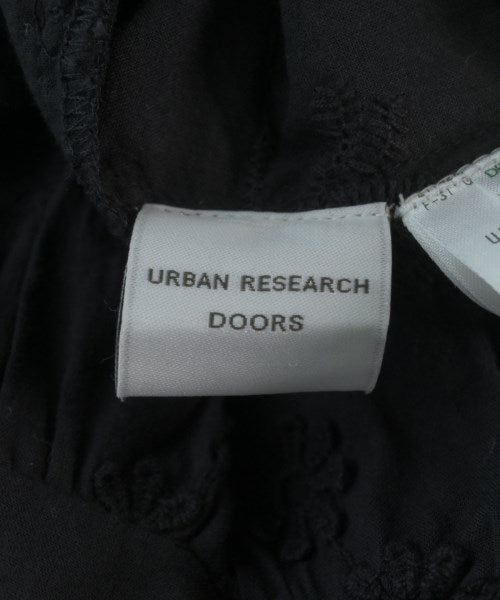 URBAN RESEARCH DOORS เสื้อสายเดี่ยว