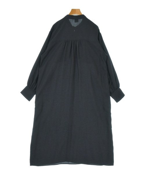 URBAN RESEARCH DOORS เดรสที่เป็นเสื้อเชิ้ตตัวยาว
