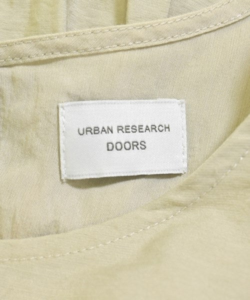 URBAN RESEARCH DOORS เสื้อสตรี