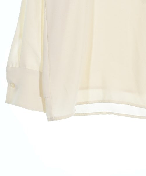 URBAN RESEARCH DOORS เสื้อสตรี