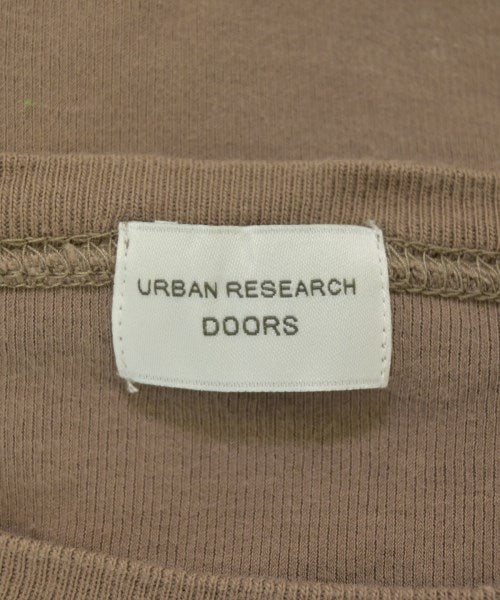 URBAN RESEARCH DOORS เสื้อยืด/เสื้อท็อปส์