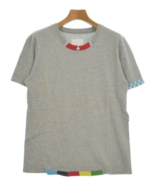 A เสื้อยืด/เสื้อท็อปส์