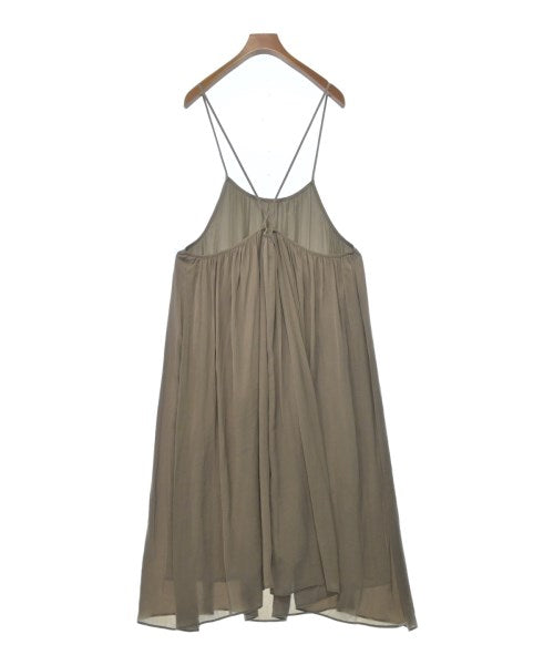 URBAN RESEARCH ชุดเดรส