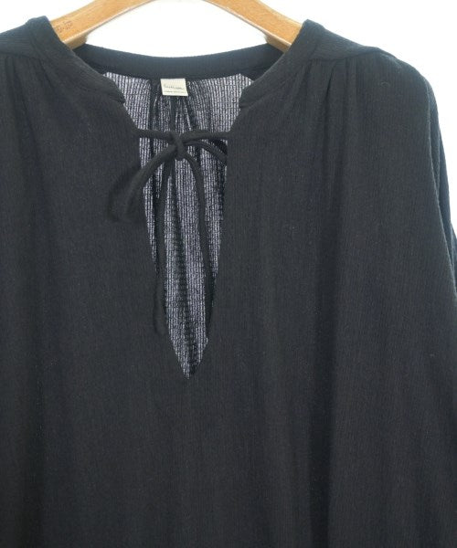 URBAN RESEARCH เสื้อสตรี