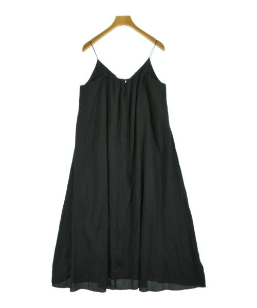 URBAN RESEARCH ชุดเดรส