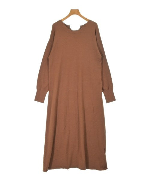 URBAN RESEARCH ชุดเดรส