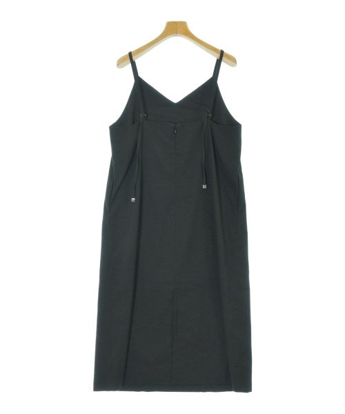 URBAN RESEARCH ชุดเดรส