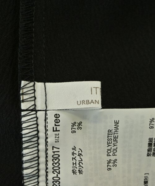URBAN RESEARCH เสื้อสตรี