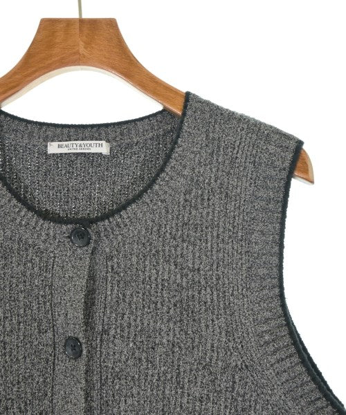 BEAUTY&YOUTH UNITED ARROWS เสื้อแขนกุด