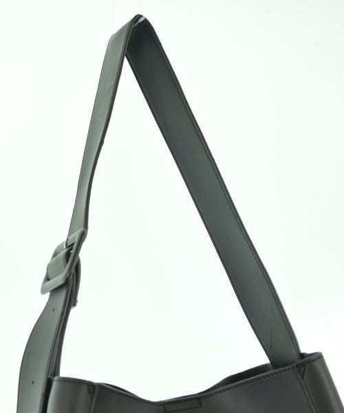 BEAUTY&YOUTH UNITED ARROWS กระเป๋าสะพาย