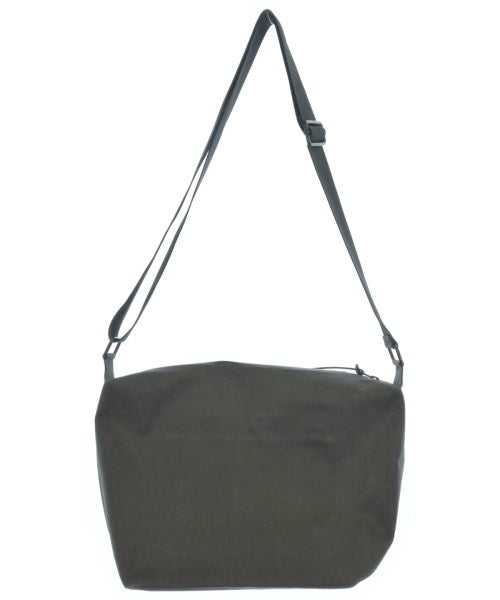 BEAUTY&YOUTH UNITED ARROWS กระเป๋าสะพาย