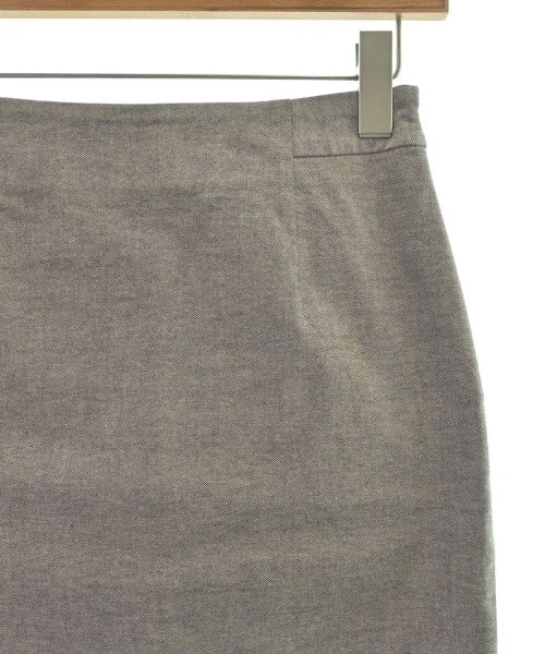 green label relaxing กระโปรงยาวถึงเข่า