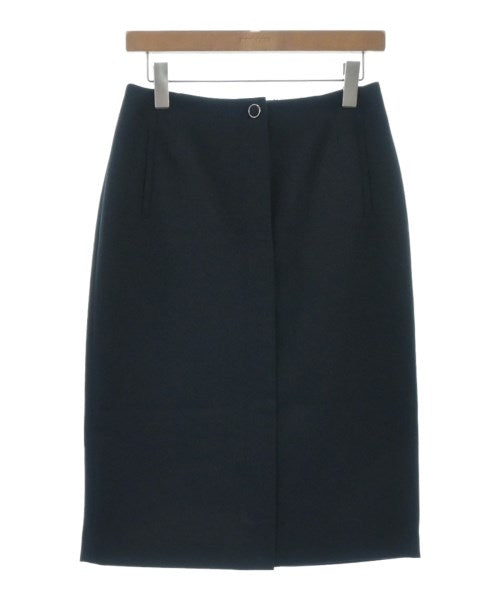 green label relaxing กระโปรงยาวถึงเข่า