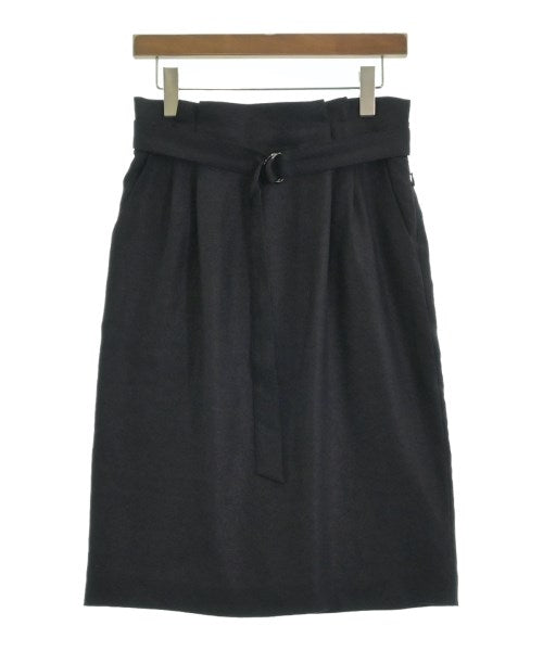 green label relaxing กระโปรงยาวถึงเข่า