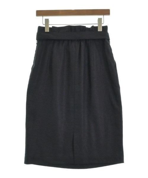 green label relaxing กระโปรงยาวถึงเข่า