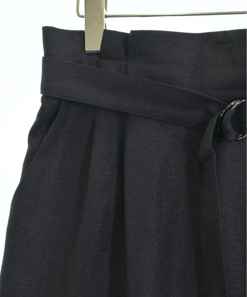 green label relaxing กระโปรงยาวถึงเข่า