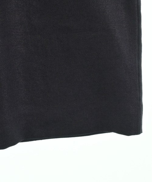 green label relaxing กระโปรงยาวถึงเข่า