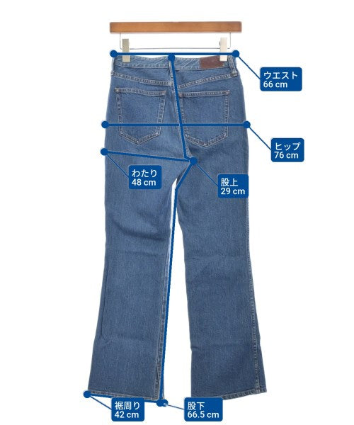 green label relaxing ยีนส์