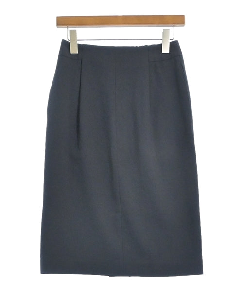 green label relaxing กระโปรงยาวถึงเข่า