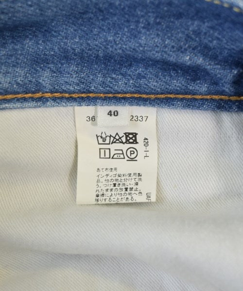 green label relaxing ยีนส์