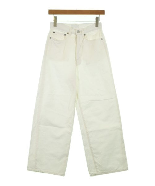 green label relaxing ยีนส์