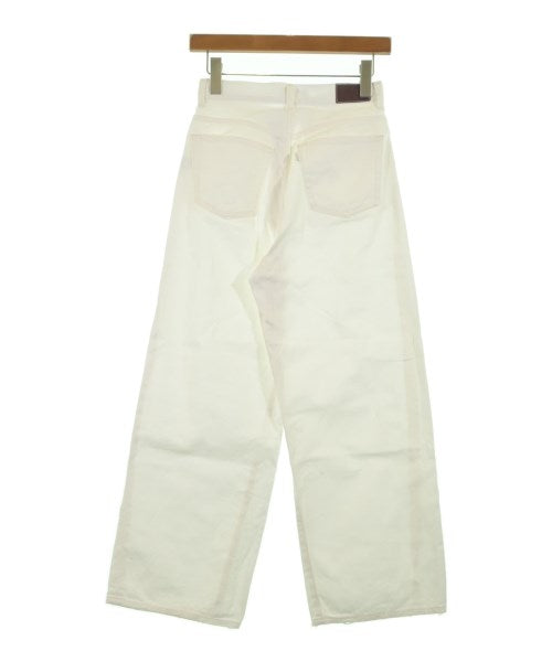 green label relaxing ยีนส์