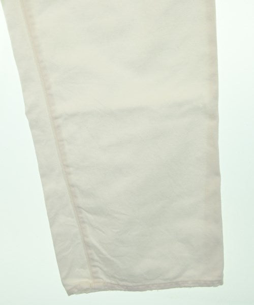 green label relaxing ยีนส์