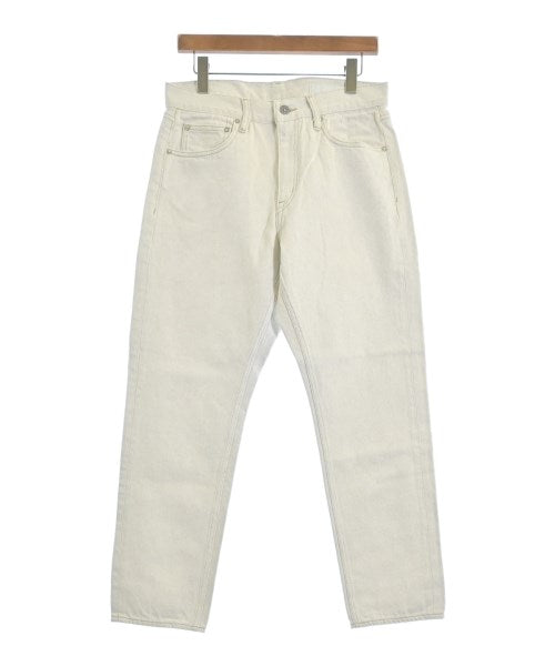 green label relaxing ยีนส์