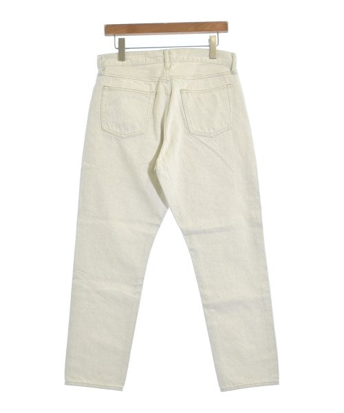 green label relaxing ยีนส์