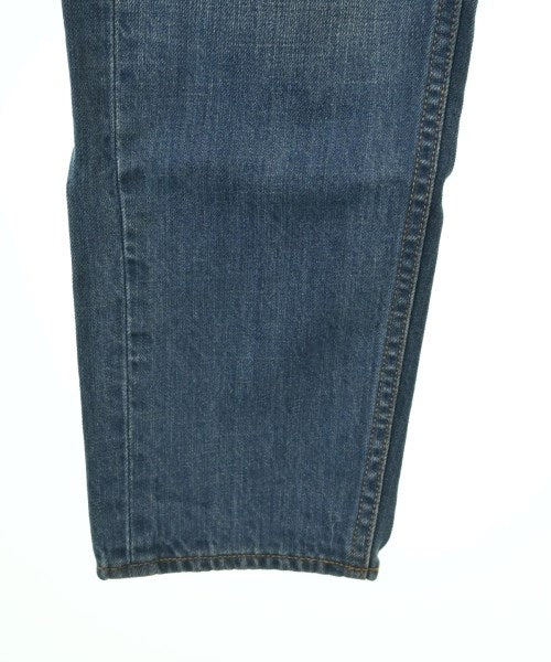 green label relaxing ยีนส์