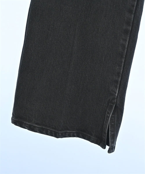 green label relaxing ยีนส์