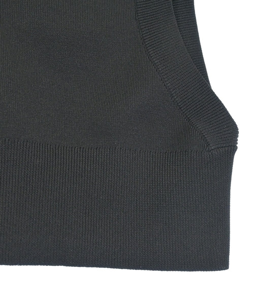 green label relaxing เสื้อแขนกุด