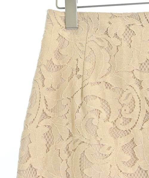 green label relaxing กระโปรงยาวถึงเข่า