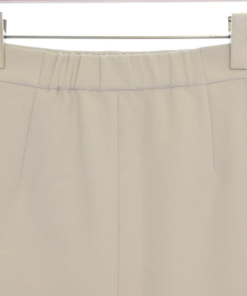 green label relaxing กระโปรงยาวถึงเข่า