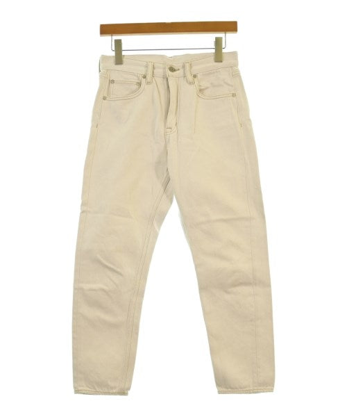 green label relaxing ยีนส์