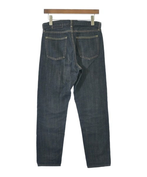 green label relaxing ยีนส์