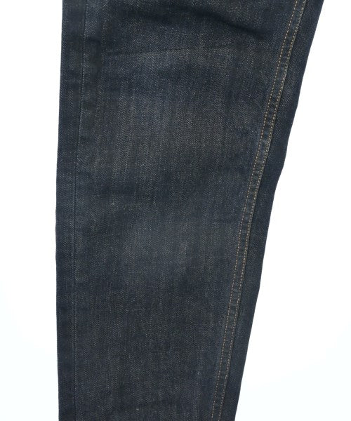 green label relaxing ยีนส์