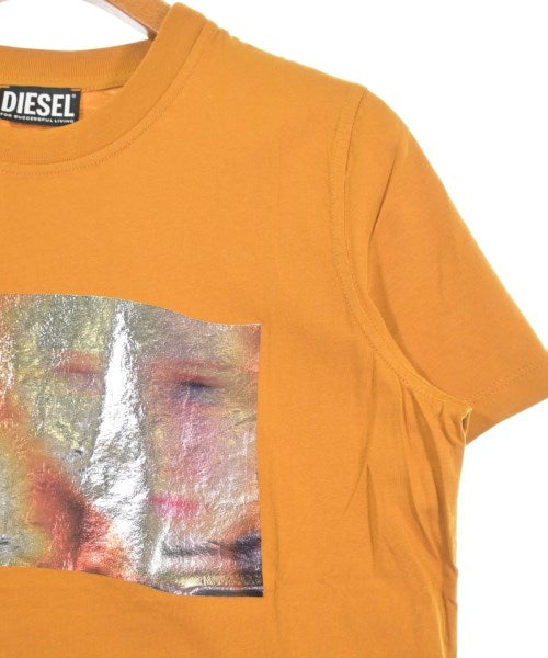 DIESEL เสื้อยืด/เสื้อท็อปส์