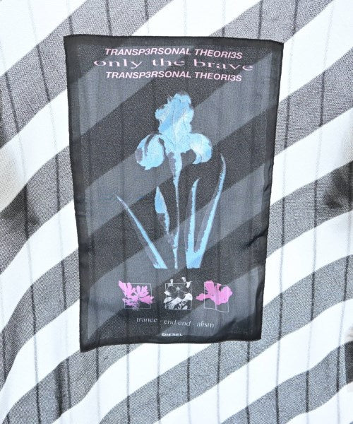 DIESEL เสื้อยืด/เสื้อท็อปส์