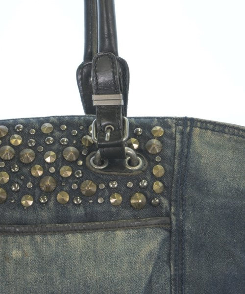 DIESEL กระเป๋าถือขนาดใหญ่