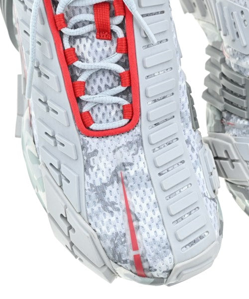 DIESEL รองเท้าผ้าใบ