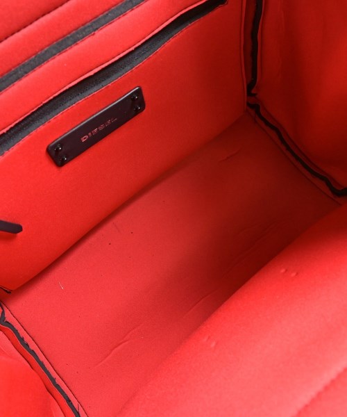 DIESEL กระเป๋าถือขนาดใหญ่