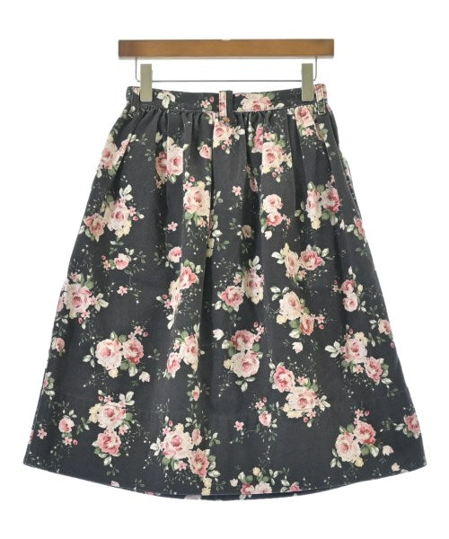 DIESEL กระโปรงยาวถึงเข่า