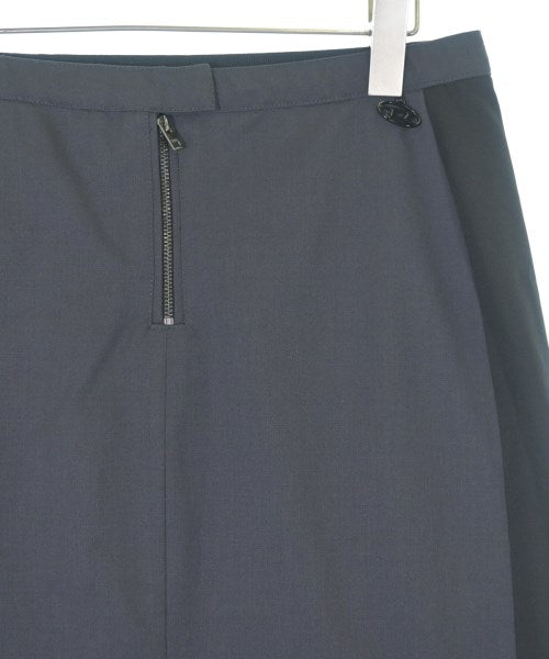 DIESEL กระโปรงยาวถึงเข่า