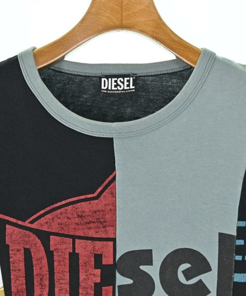 DIESEL เสื้อยืด/เสื้อท็อปส์