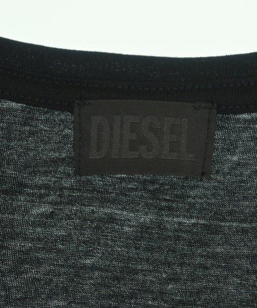 DIESEL เสื้อยืด/เสื้อท็อปส์